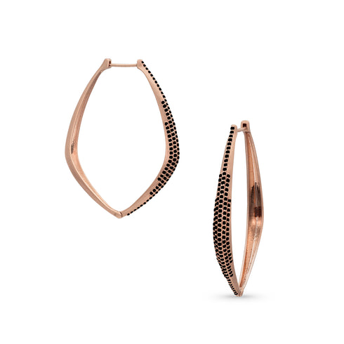 in black diamonds and rose gold <span class='visuallyhidden'>Contact the Beverly Hills store at 323-404-2959 or through this website for shopping assistance.</span>